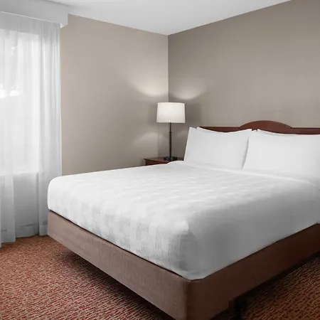 Larkspur Landing Extended Stay Suites Hillsboro-2