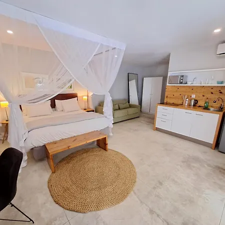 Joli Guesthouse-3
