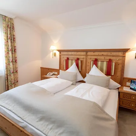 Alpines Gourmet Hotel Montanara-2