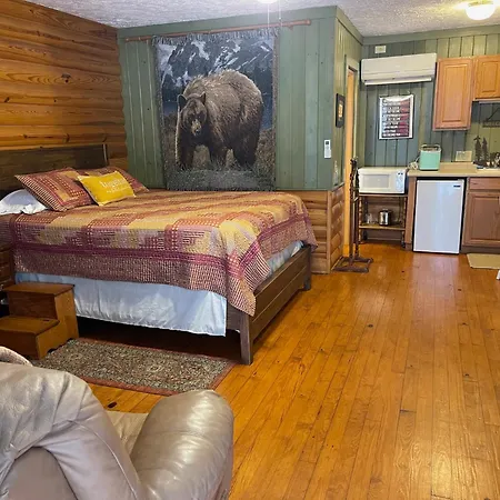 Mountain Aire Cottages, Inn & Glamping-3