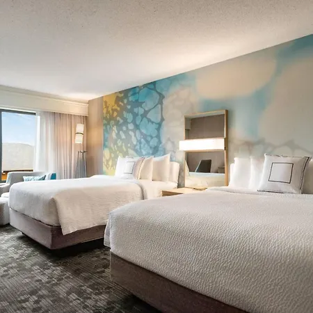Courtyard By Marriott Dayton North-3