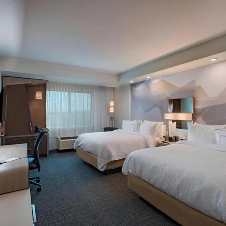 Courtyard By Marriott Houston Sugar Land/Lake Pointe-2