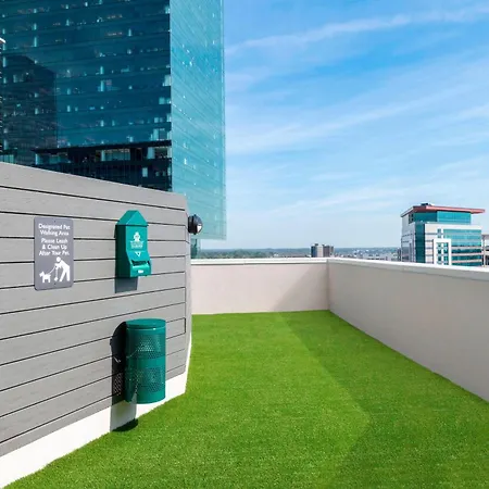 Ac Hotel By Marriott Charlotte City Center-2