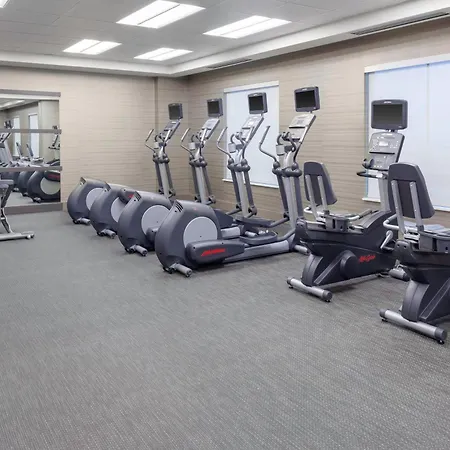 Courtyard By Marriott Dallas Downtown/Reunion District-2