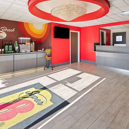 Super 8 By Wyndham Hazleton-2