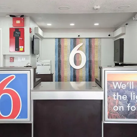 Motel 6-Victoria, Tx-2