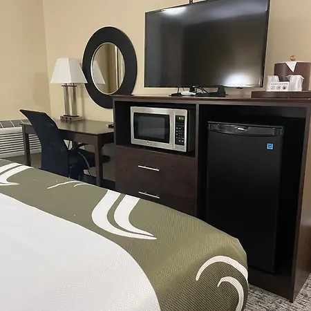 Quality Inn Ontario-3