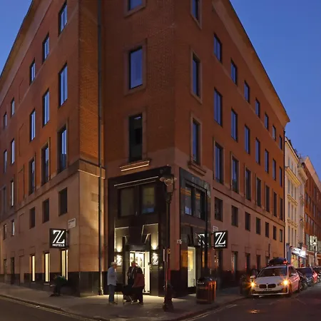 The Z Hotel Trafalgar-3