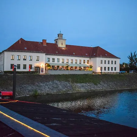 Restaurant und Pension Alberthafen-2