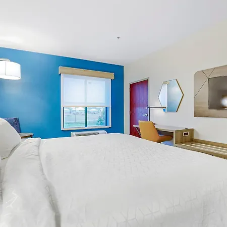 Holiday Inn Express - Gulfport Beach By Ihg-3