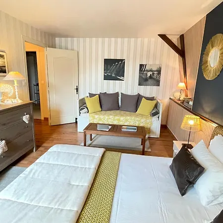 Maison d'hôtes et gîtes La Chouannerie-2
