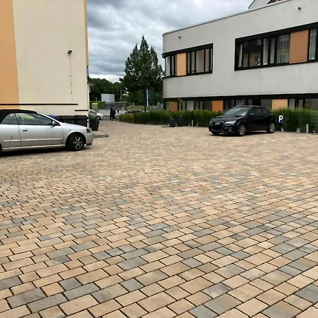 Hotel am Bayrischen Platz-3