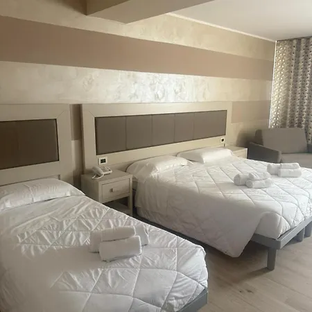 Hotel Palace Gioia Tauro-3