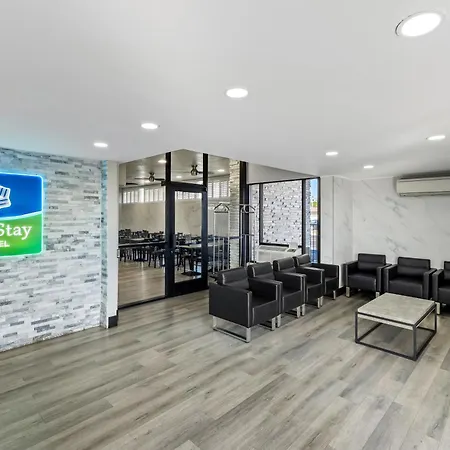 Surestay By Best Western Phoenix Airport-3
