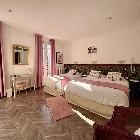 Le Grand Hotel-2