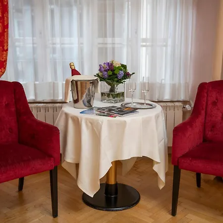 Pertschy Palais Hotel-3