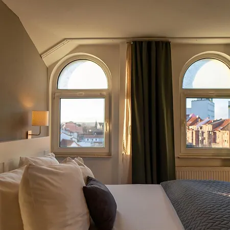 Apartment Hotel Lindeneck-2