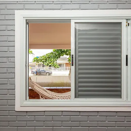 Memora Guesthouse Pontal do Paraná - Casa inteira ou Quartos a duas quadras da praia e próxima a Ilha do Mel-3