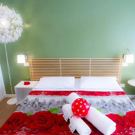 Forever Rooms-3