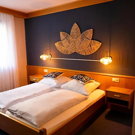 Hotel Gülser Weinstube-2