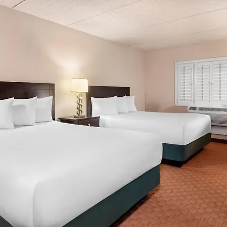 Tropicana Laughlin Hotel & Casino - A Caesars Rewards Destination-2