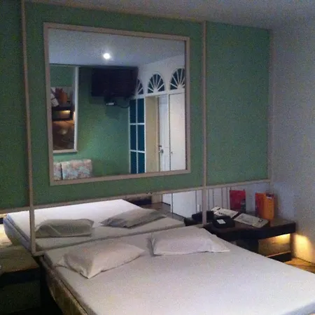 Ville Motel (Adults Only)-3