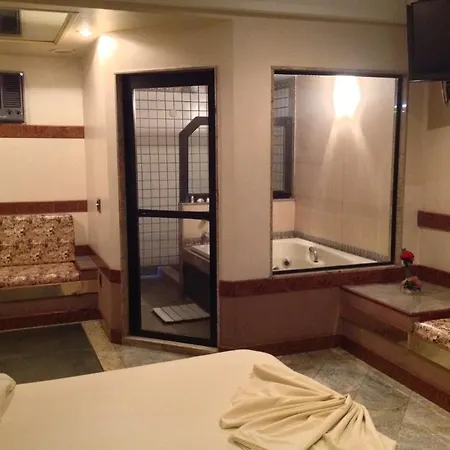 Ville Motel (Adults Only)-2