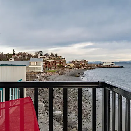 Water Front Inn-2