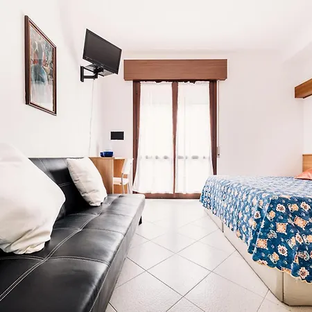 Hotel Rosmary-3
