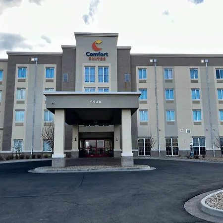 Comfort Suites Denver International Airport-2