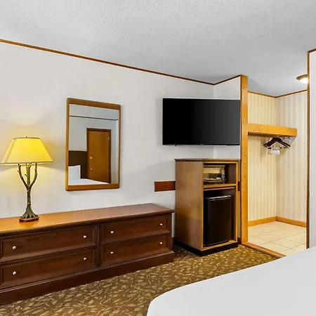 Best Western Adirondack Inn-2
