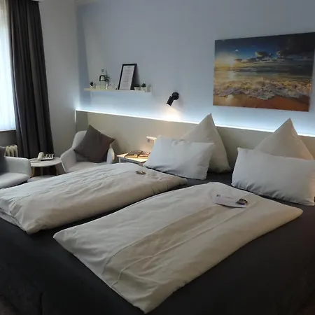 Hotel zum Rosenteich-2