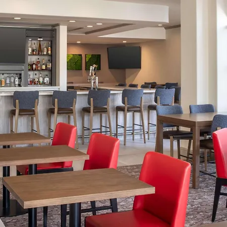 Hilton Garden Inn Fontana-3