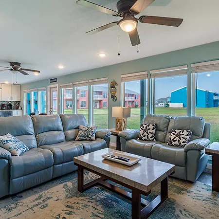 Executive Keys Condominiums On The Beach-2