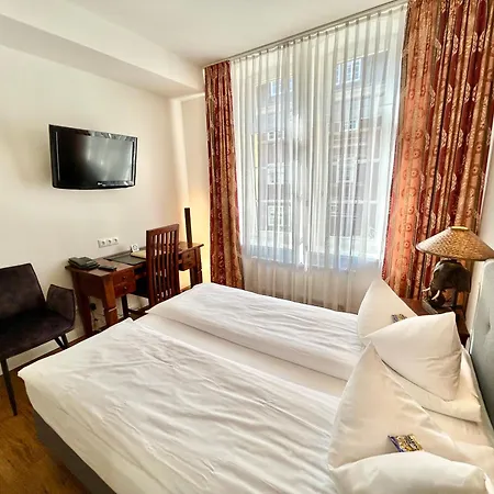 Hotel Elefant-3