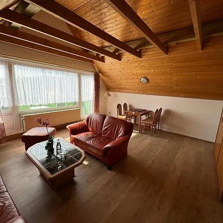 HAUS USEDOM Ferienwohnanlage mit Frühstücks-Restaurant gegenüber im Seeschlösschen-2