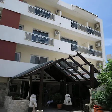 Central Hotel-3