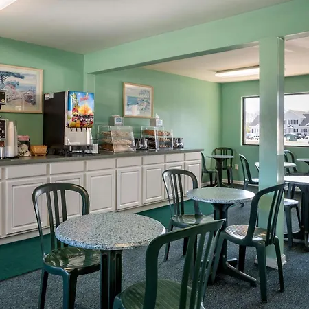 Rodeway Inn & Suites Rehoboth Beach-2