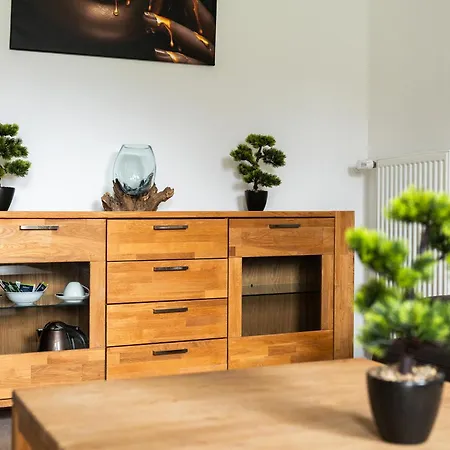 Hotel Vier Jahreszeiten an der Therme&Kliniken Bad Krozingen Nähe Freiburg&Schwarzwald Ideal für Wellness Kur&Business Ausflüge 24h Check In- WLAN&Parken gratis-3
