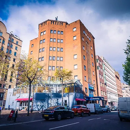 Travelodge Belfast-2