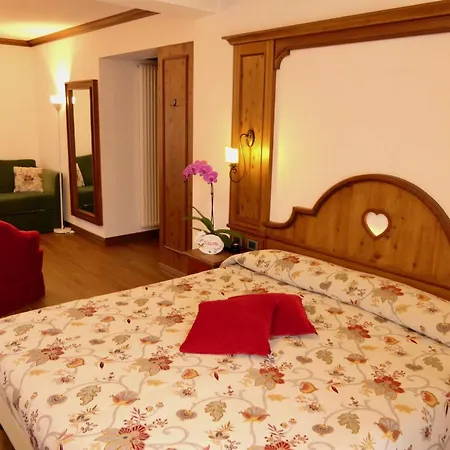 Dream Hotel-3