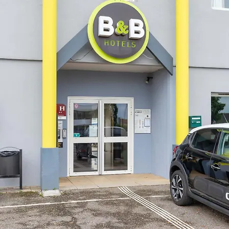B&B Hotel Lyon Grand Stade Meyzieu-2