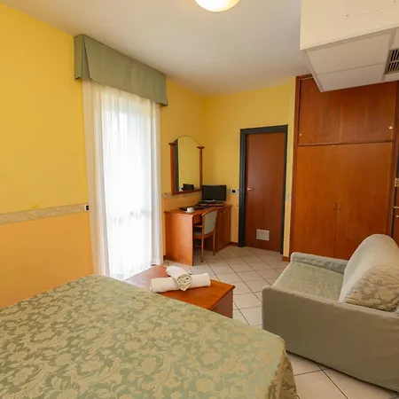 Hotel Roma Sul Mare-3