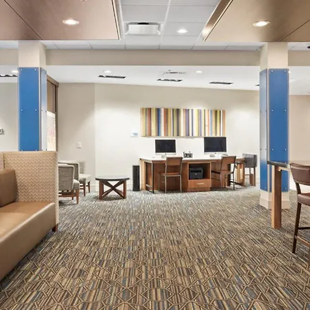 Holiday Inn Express & Suites Macon North By Ihg-3