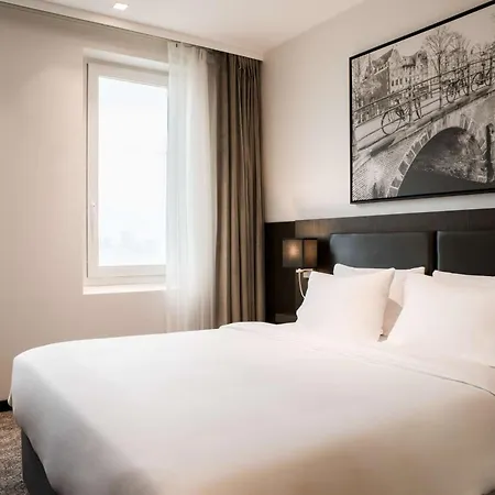 Radisson Hotel&Suites Amsterdam South-3