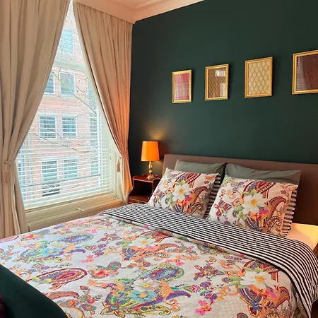 Comfortable Stylish Room In City Centre Of The Hague - Home Stay-3