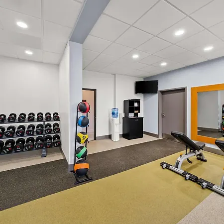 Hilton Garden Inn Plymouth-2