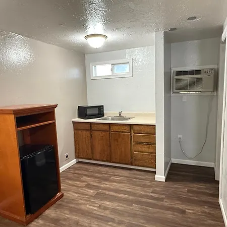Budget Inn Bend-2