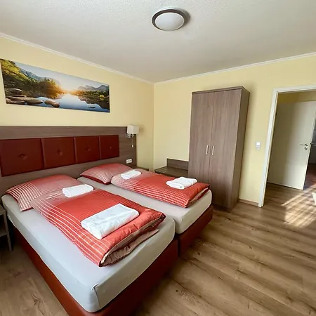 Ellen Hotel-3