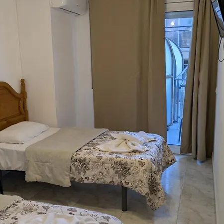 Hostal Europa-3